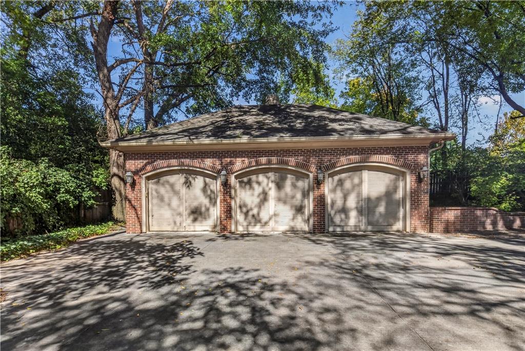 50 Brookhaven Drive NE