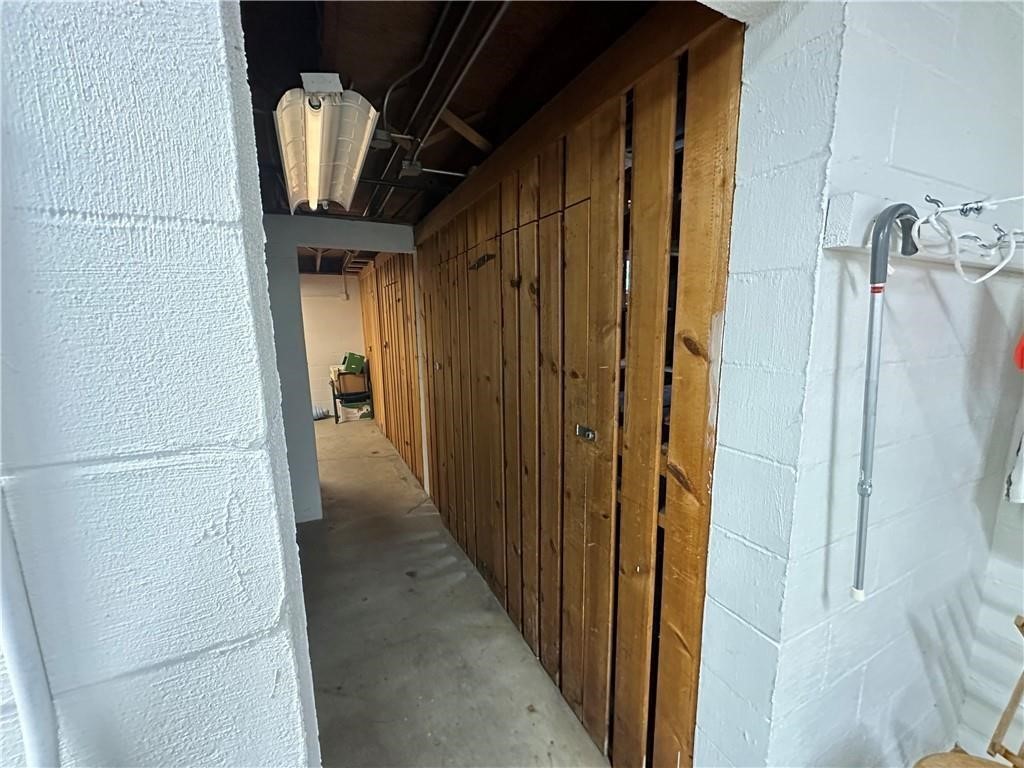 4220 Ingersoll Avenue 203