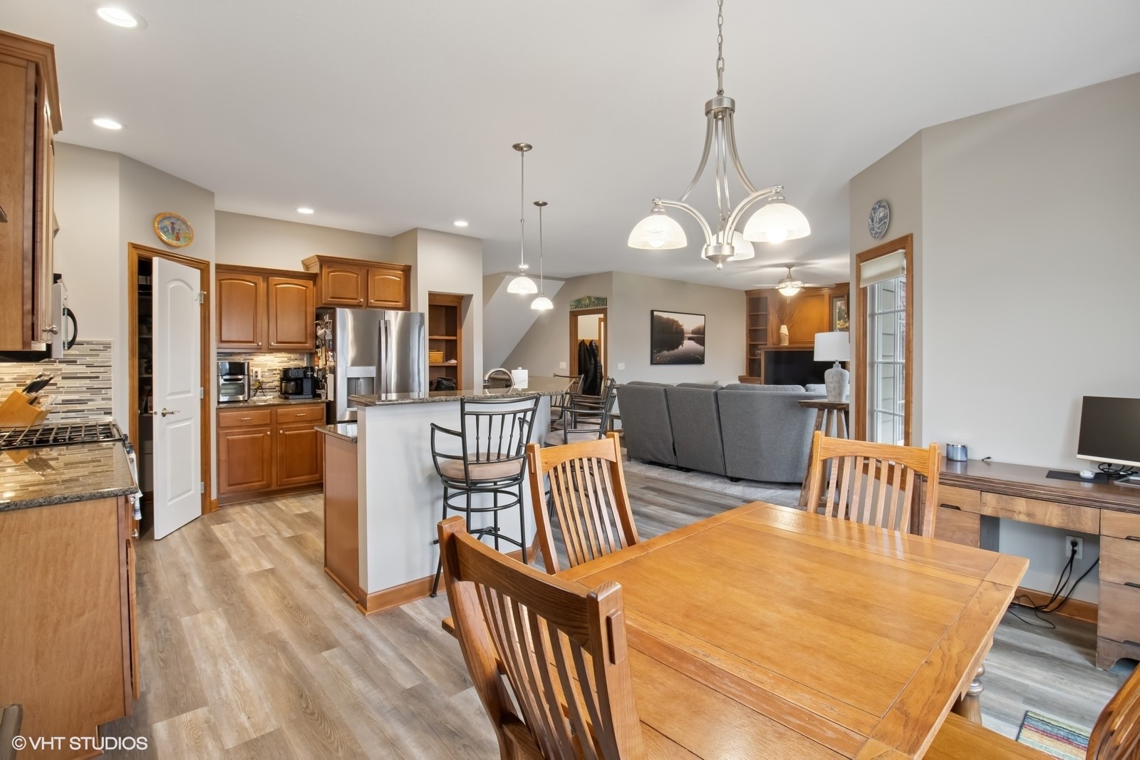 10333 Windsor Parkway