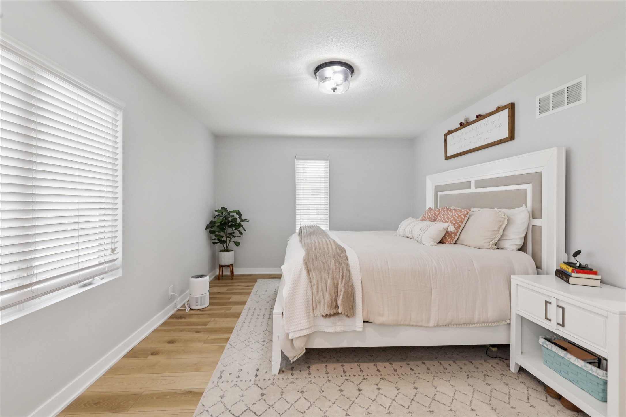 8113 Hammontree Circle