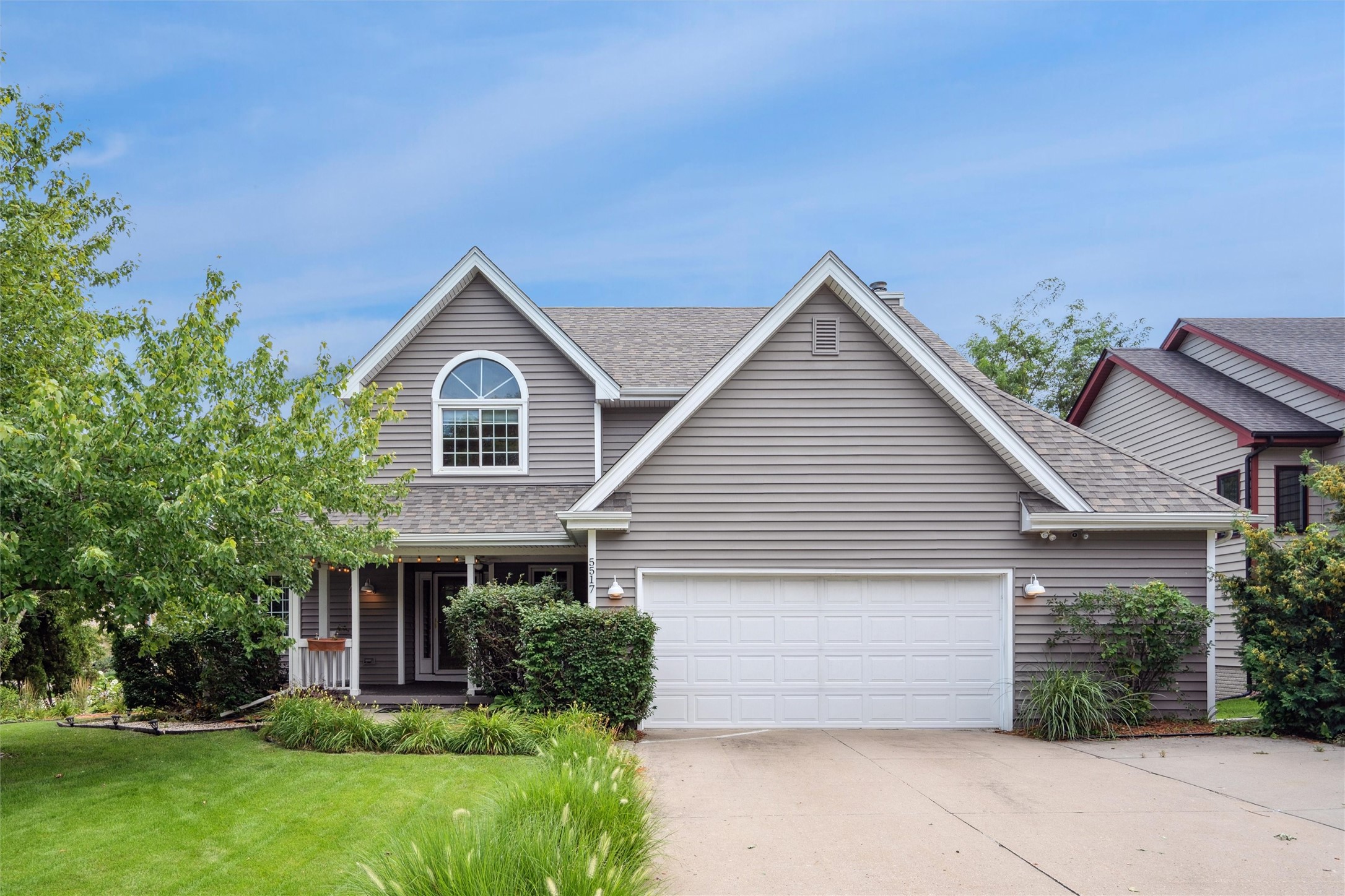 5517 Kensington Circle