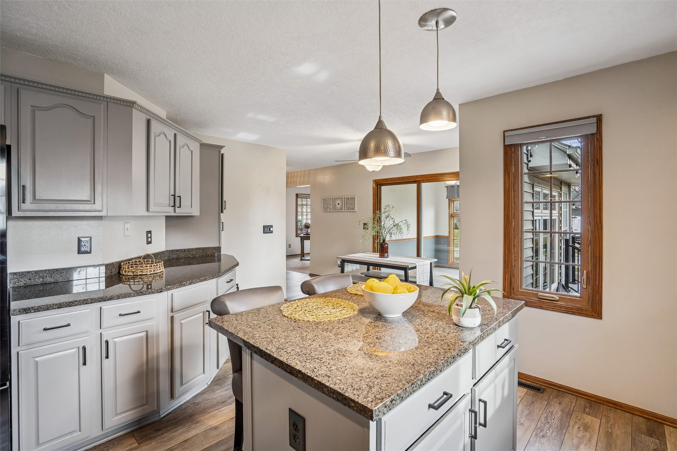 5517 Kensington Circle