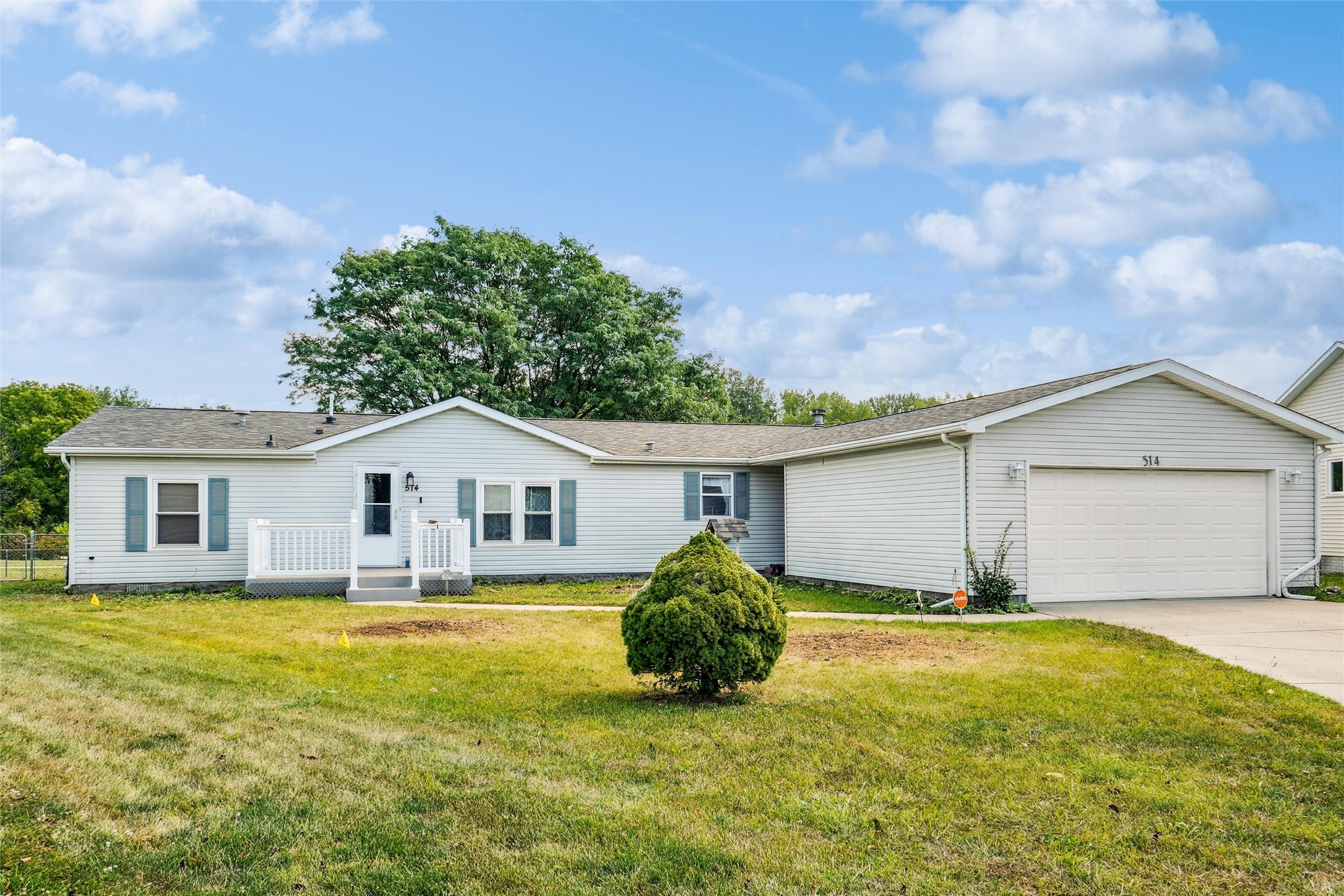 514 SE Marigold Court