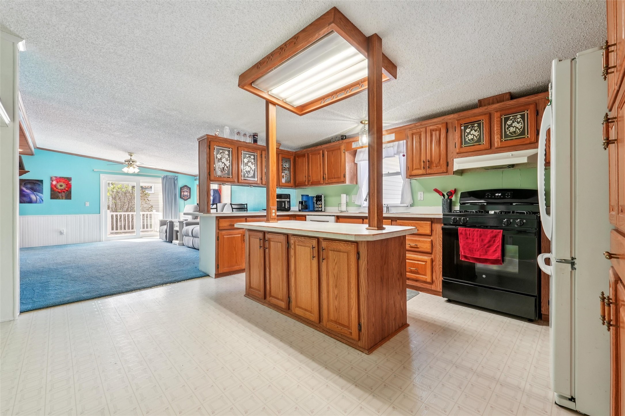 514 SE Marigold Court
