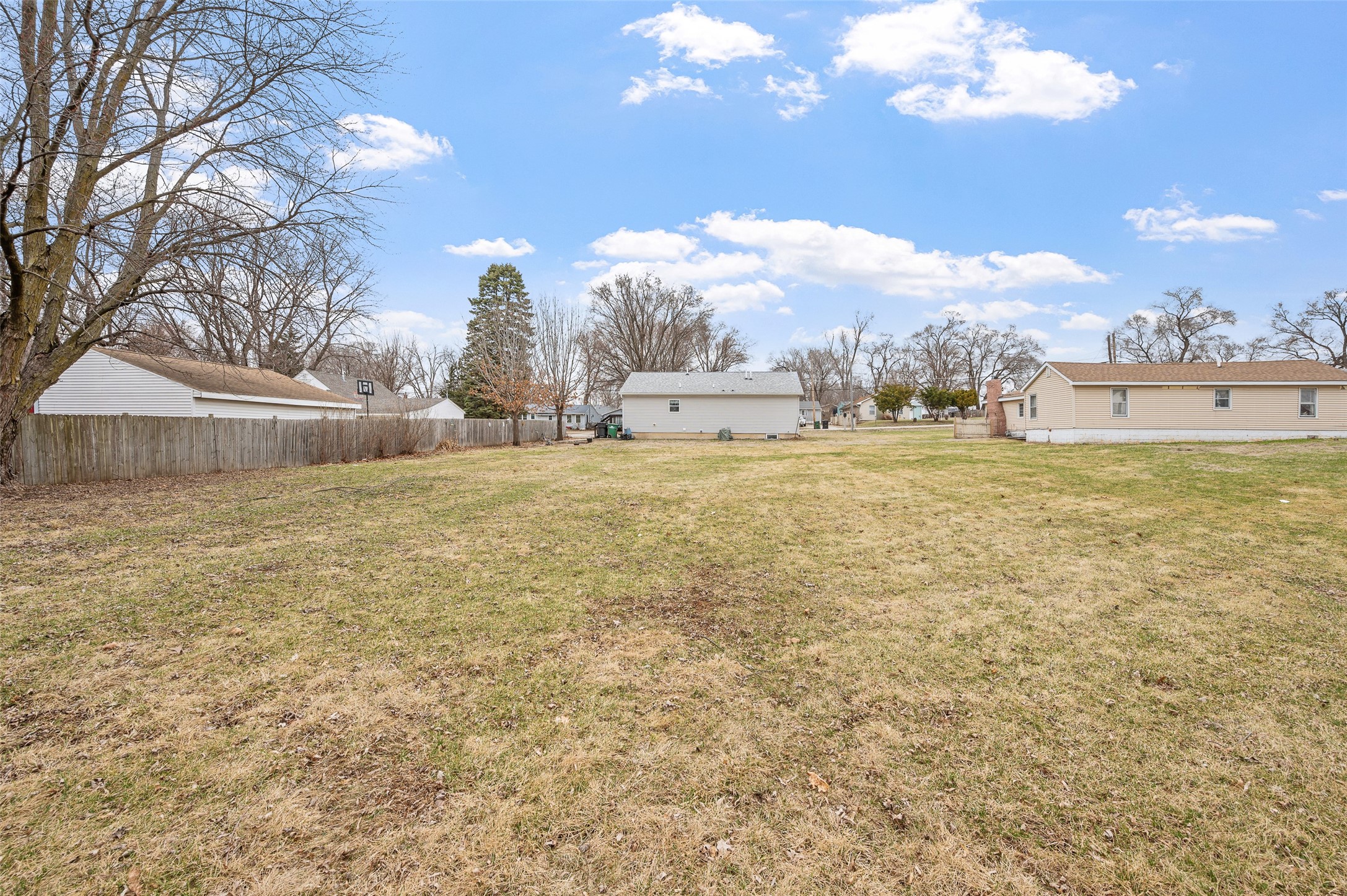 270 NW 51st Place