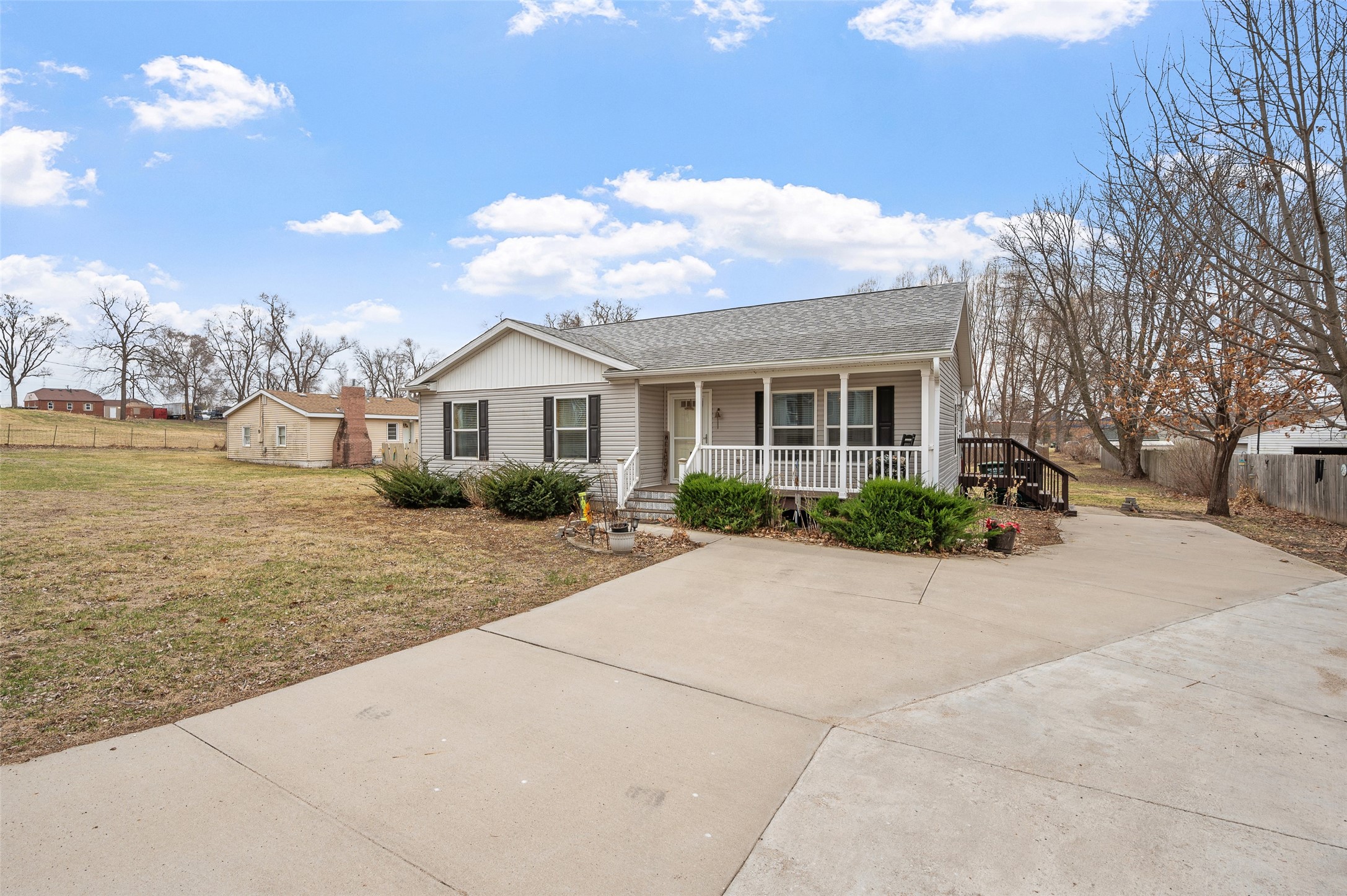 270 NW 51st Place