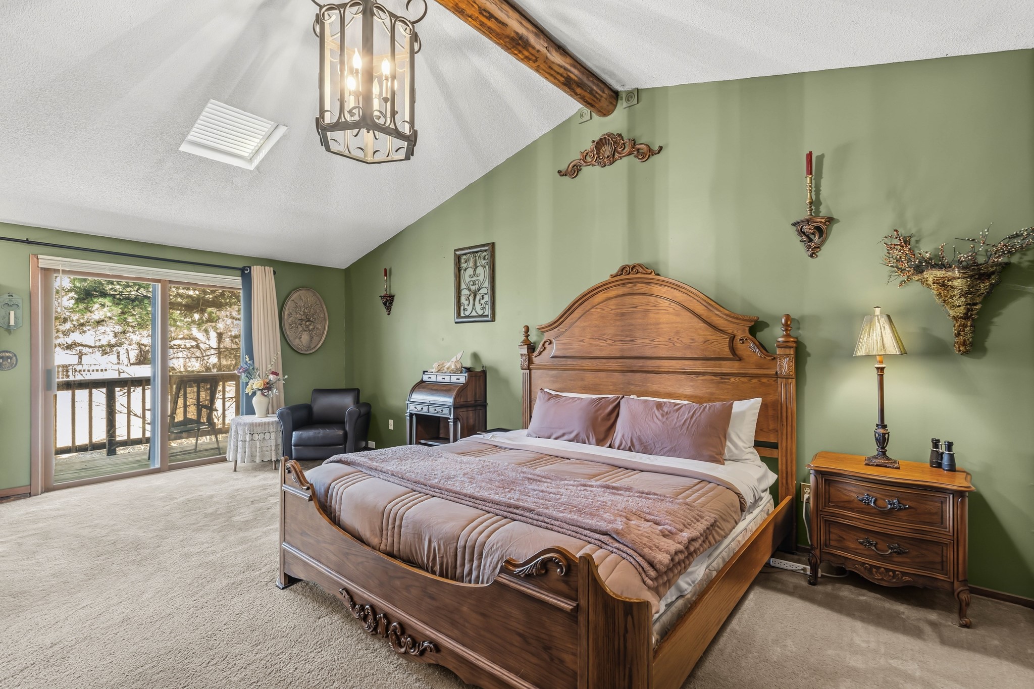 7021 NW 88th Place