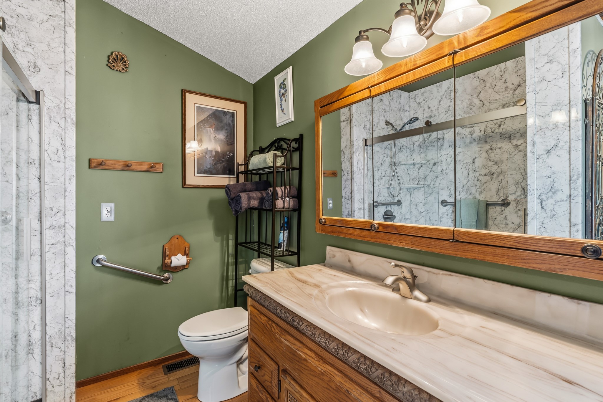 7021 NW 88th Place