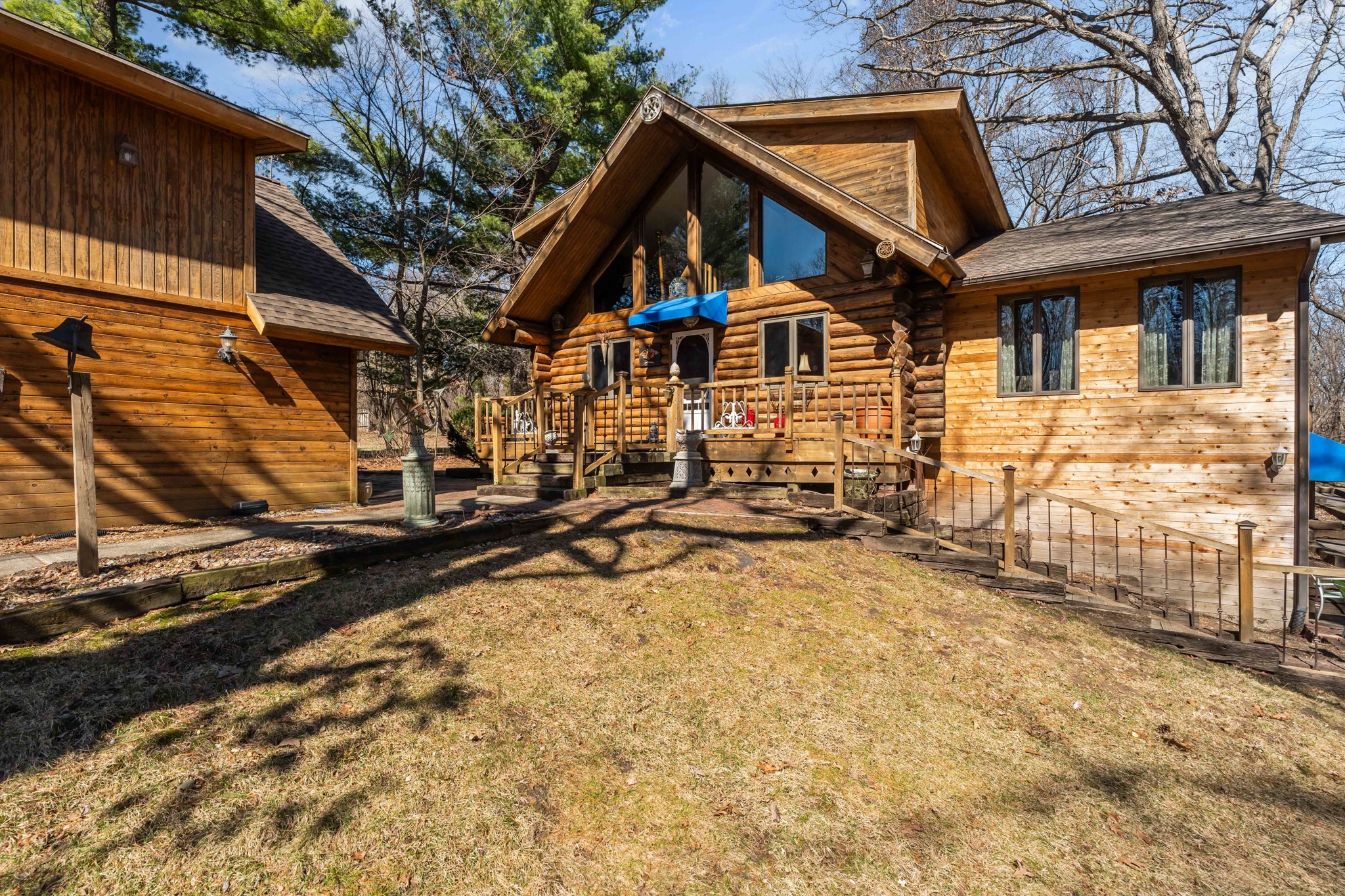 7021 NW 88th Place