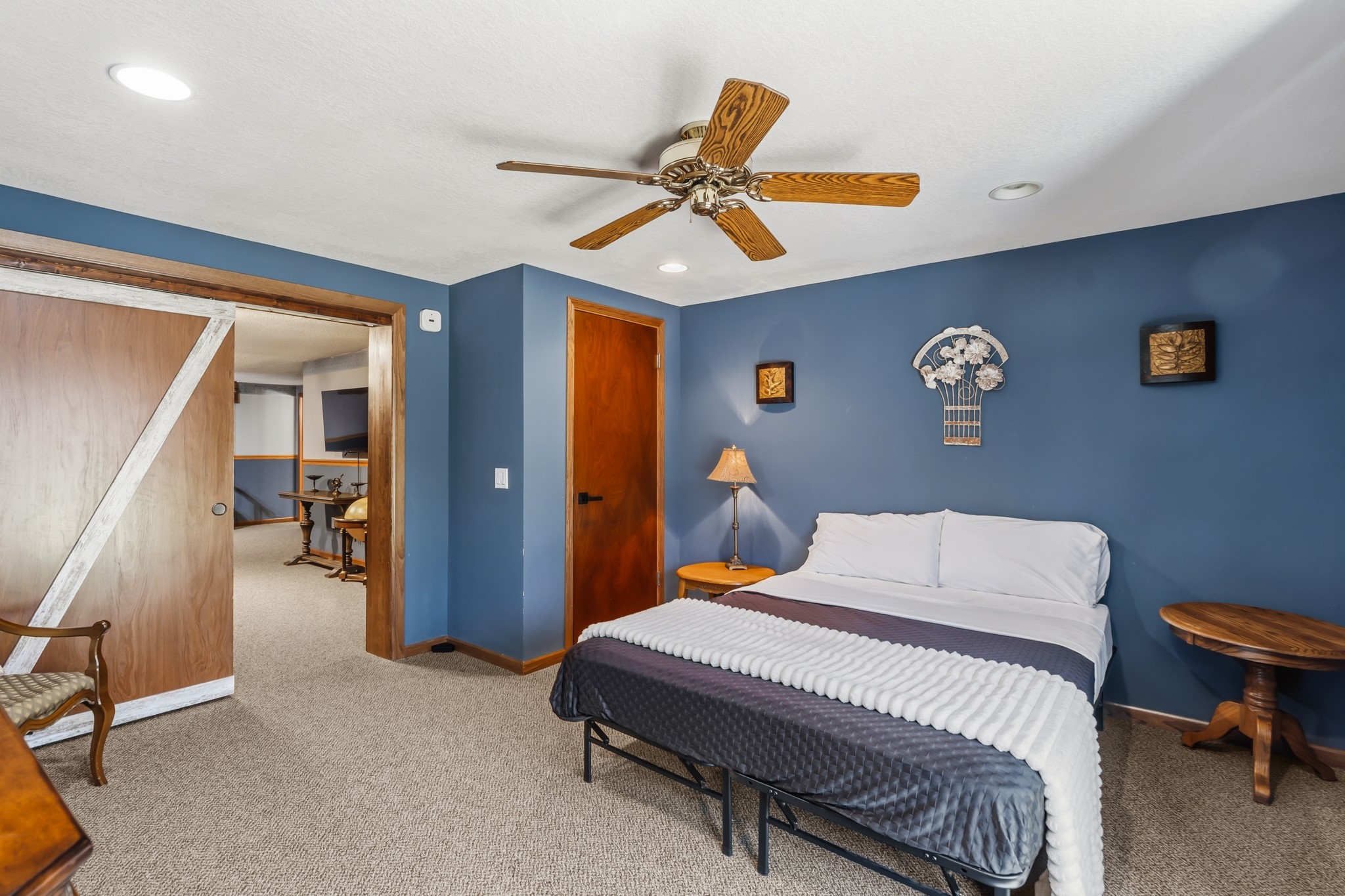 7021 NW 88th Place