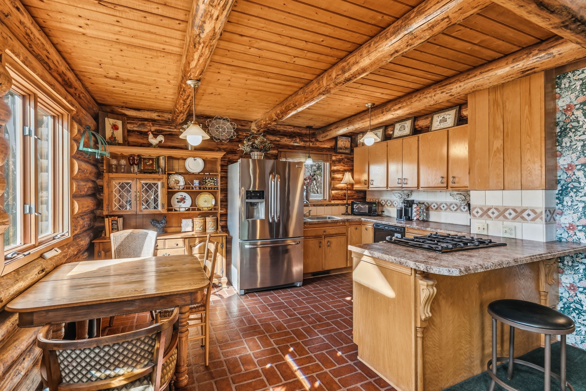 7021 NW 88th Place