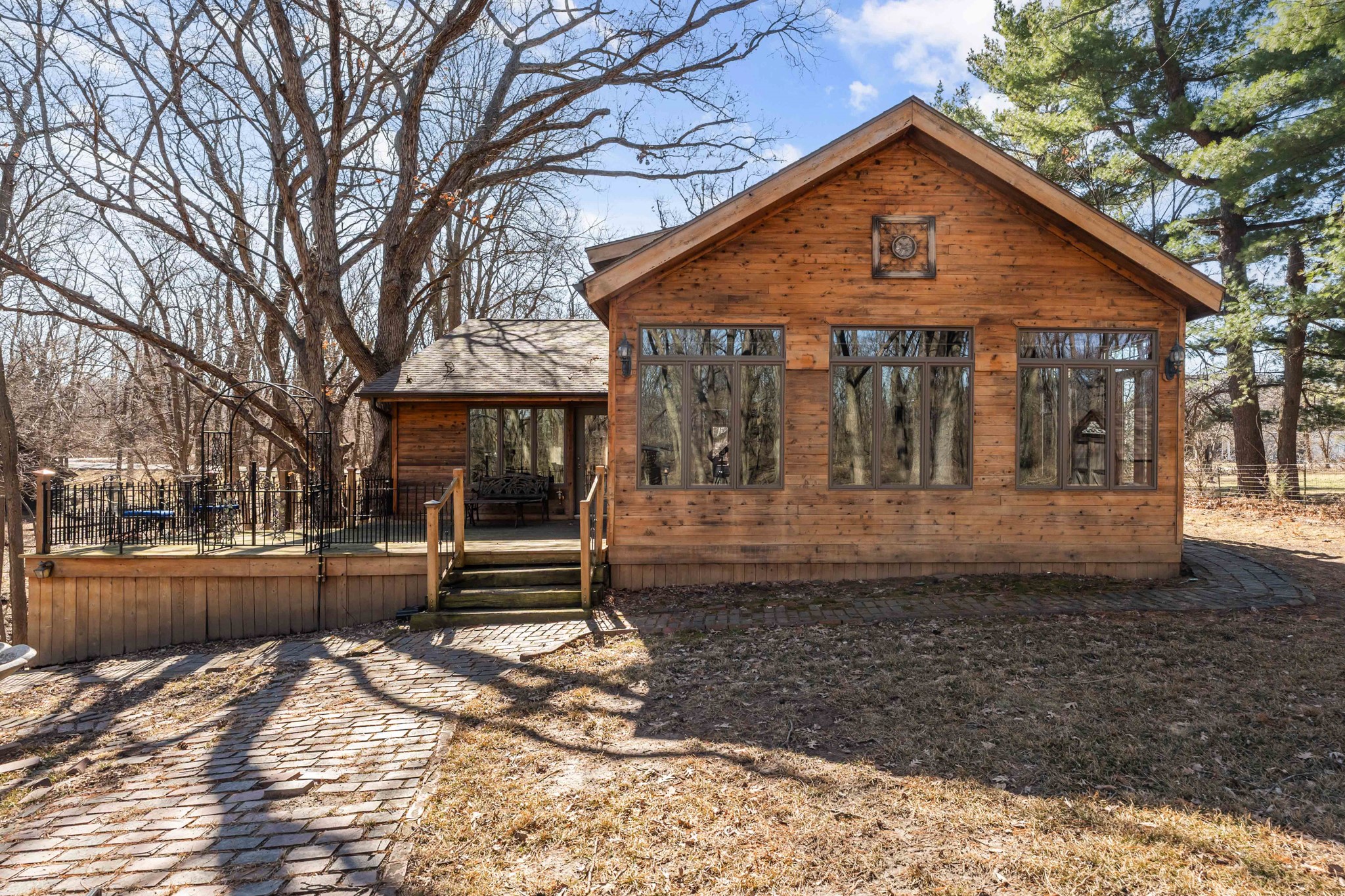 7021 NW 88th Place