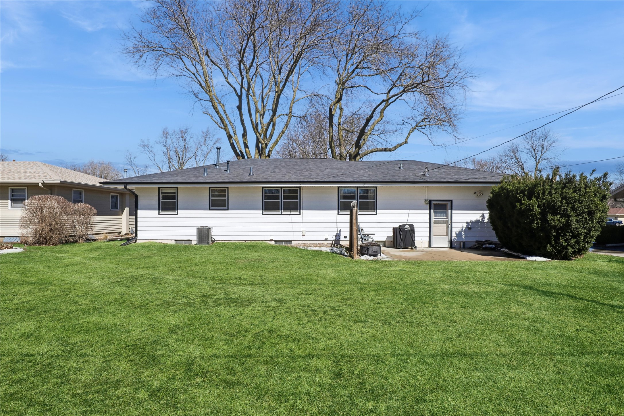 313 SE 9th Street