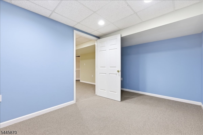 73 Castleton Rd