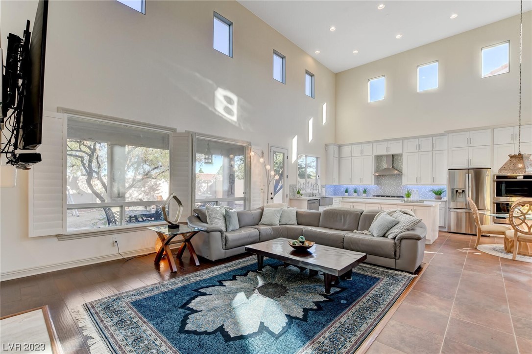 380 Santa Candida Street