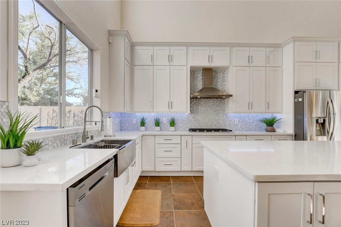 380 Santa Candida Street