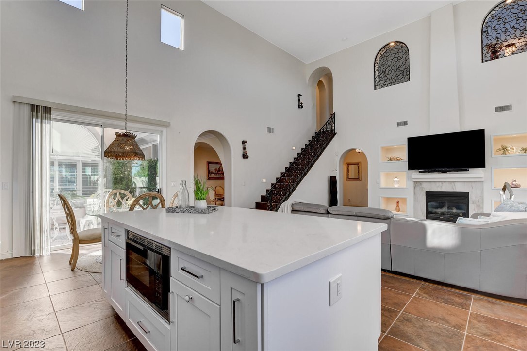 380 Santa Candida Street