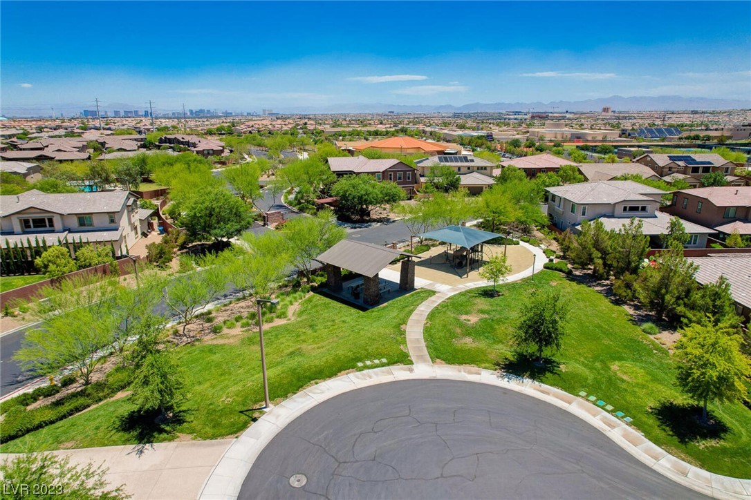 5685 Corona Vista Street