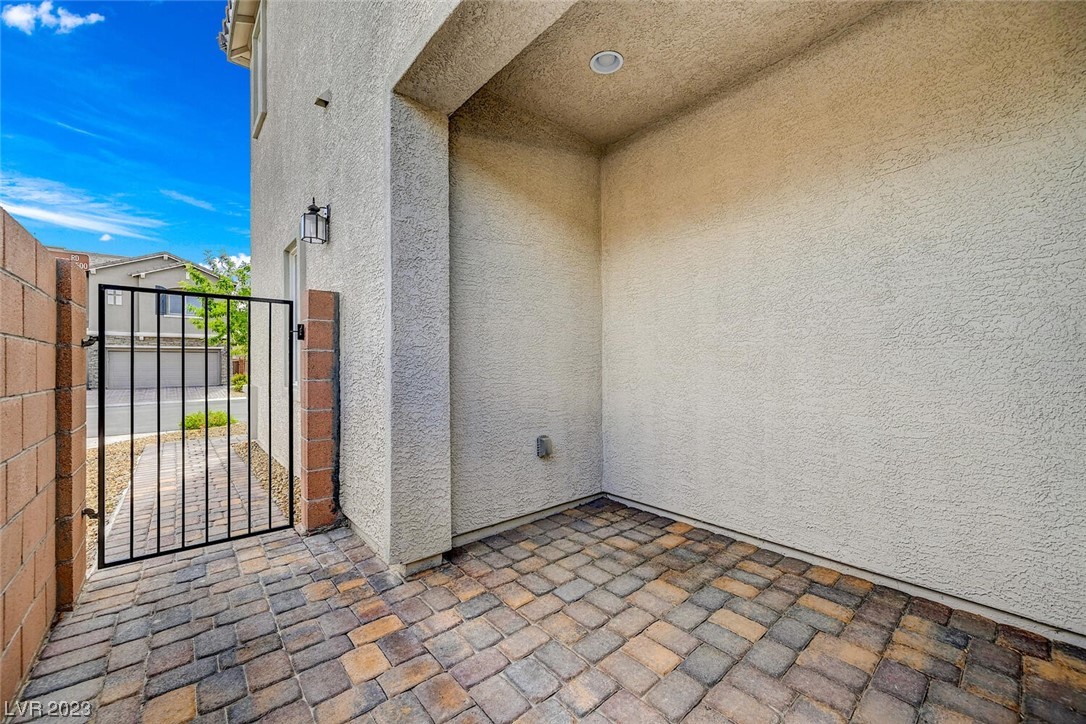 5581 Cornadelo Range Road