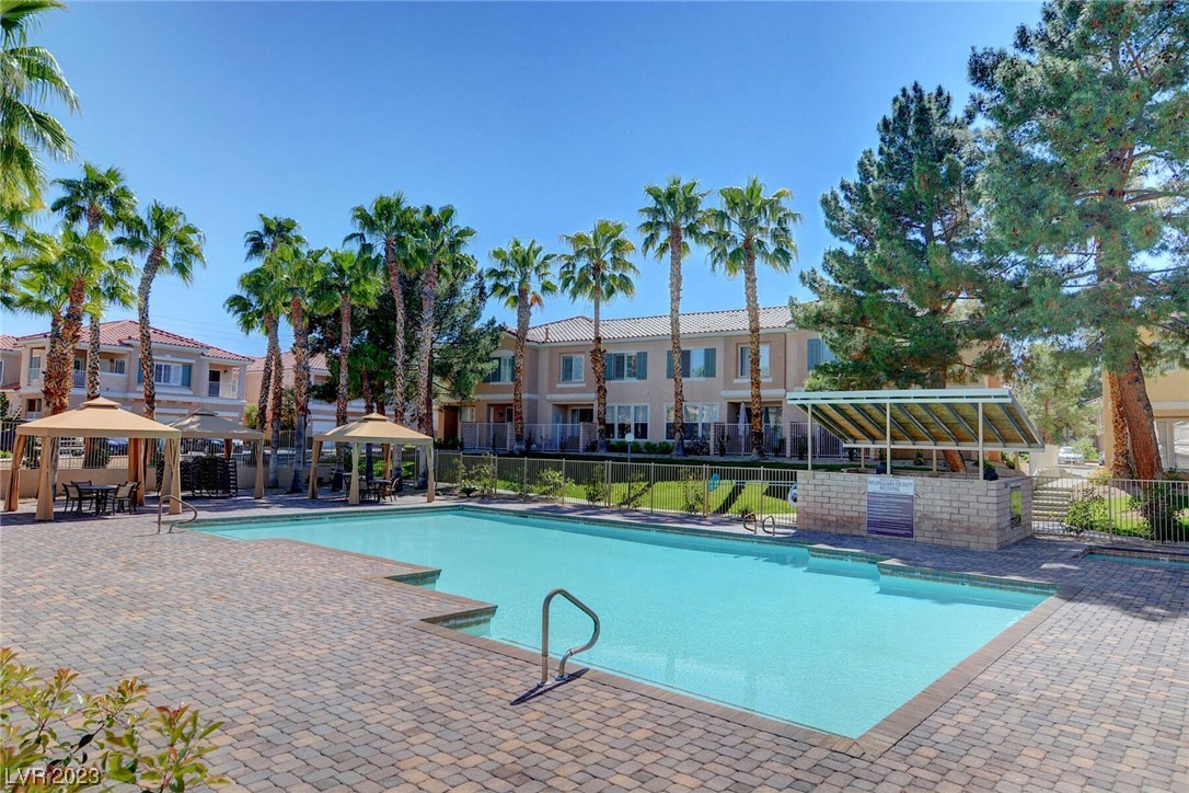 251 South Green Valley Parkway 4721