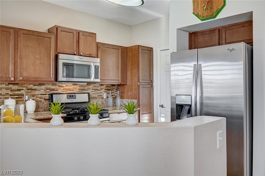 251 South Green Valley Parkway 4721