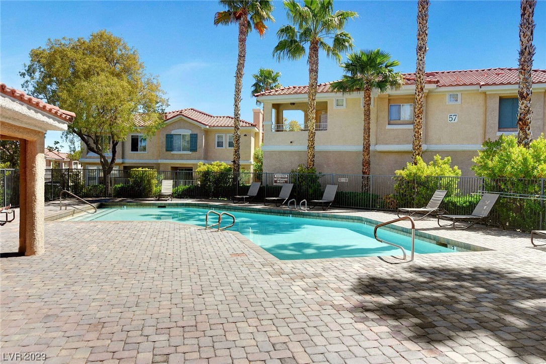 251 South Green Valley Parkway 4721