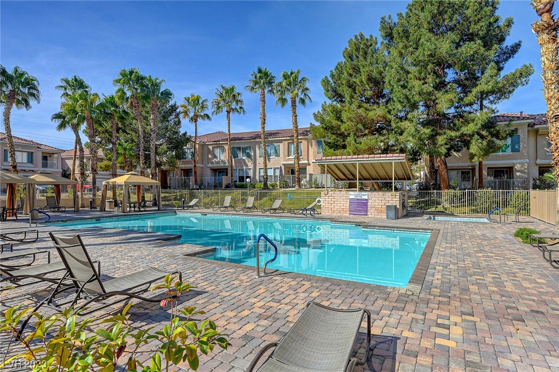 251 South Green Valley Parkway 4721