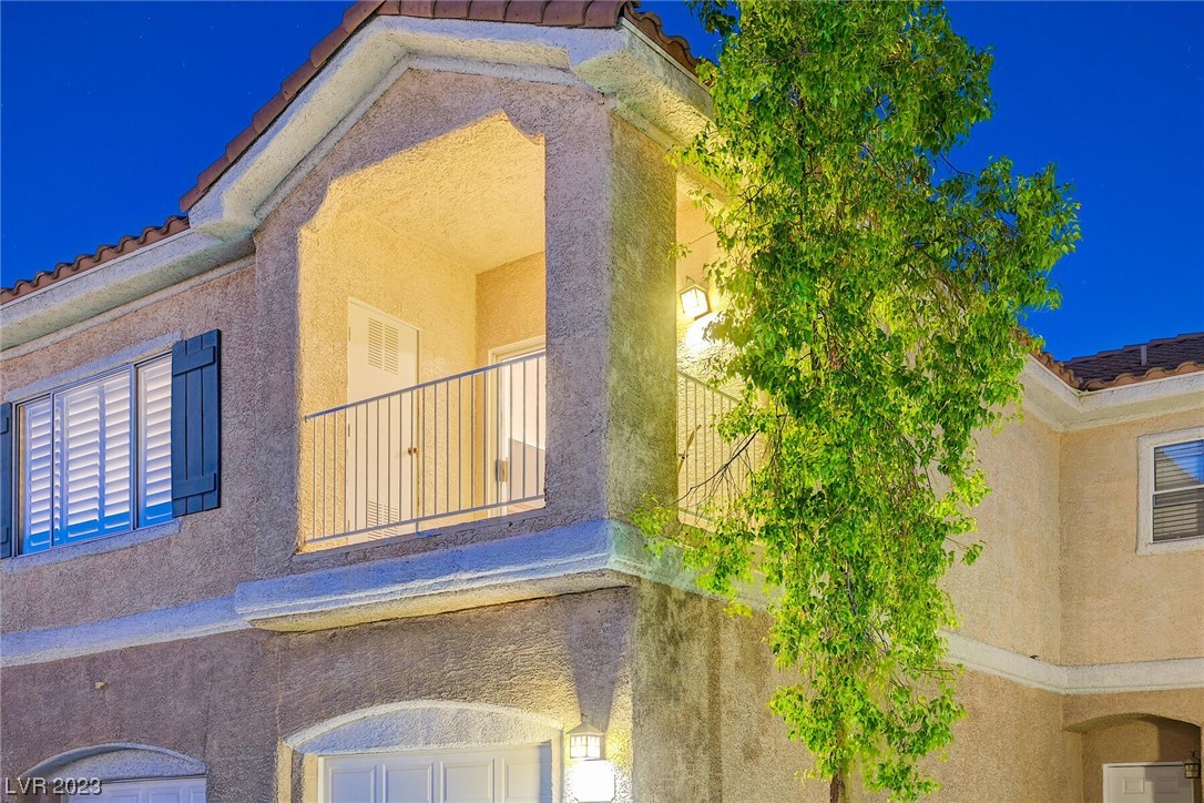 251 South Green Valley Parkway 4721