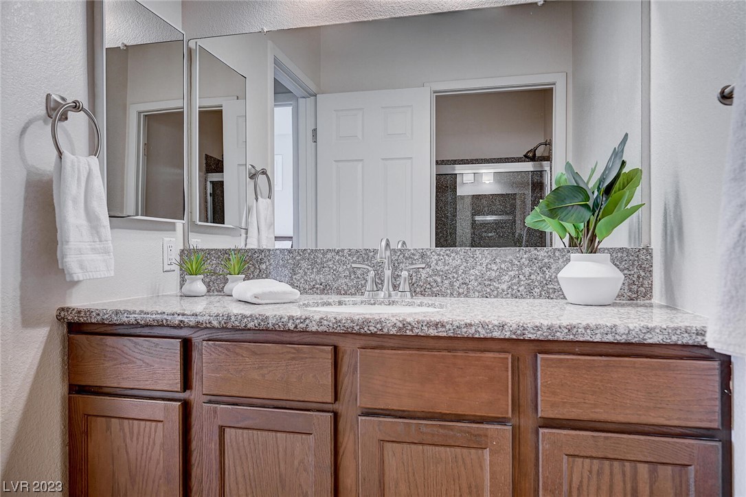 251 South Green Valley Parkway 4721