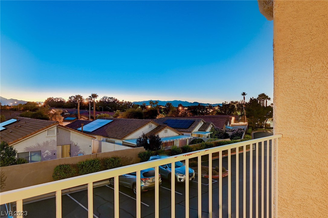 251 South Green Valley Parkway 4721