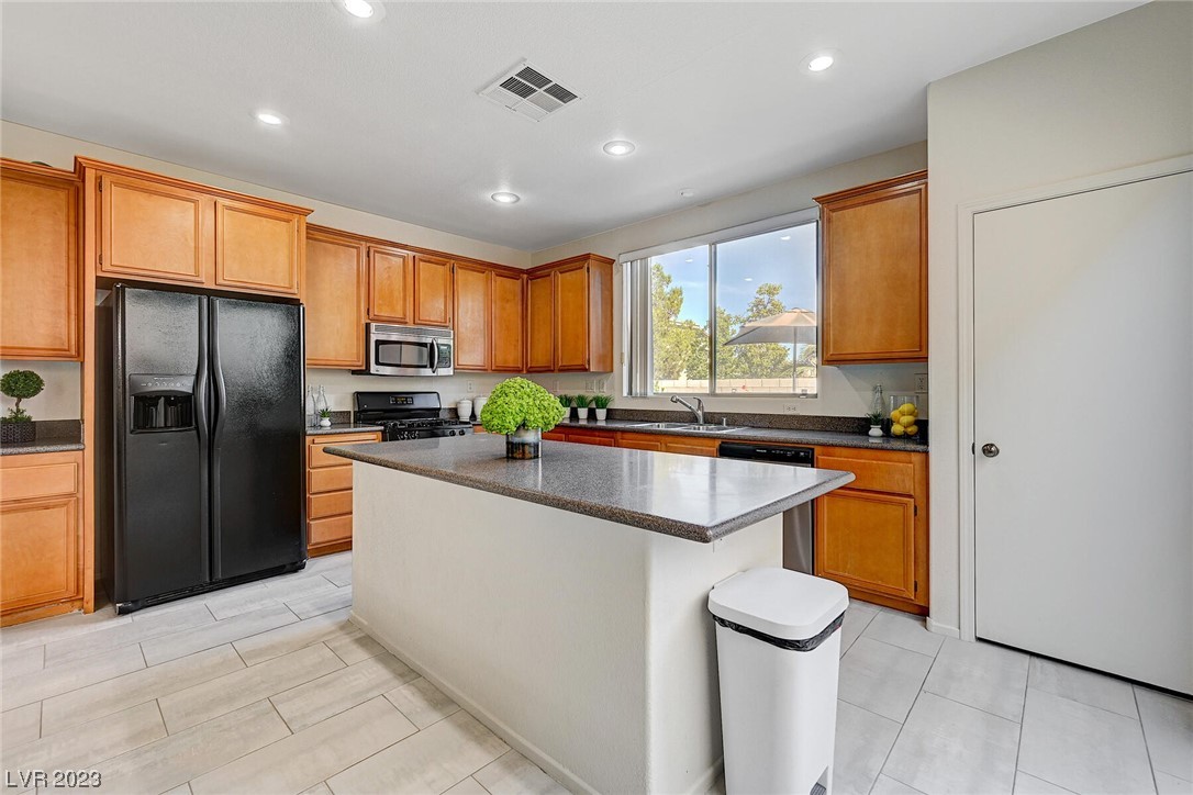 5482 Peace River Court