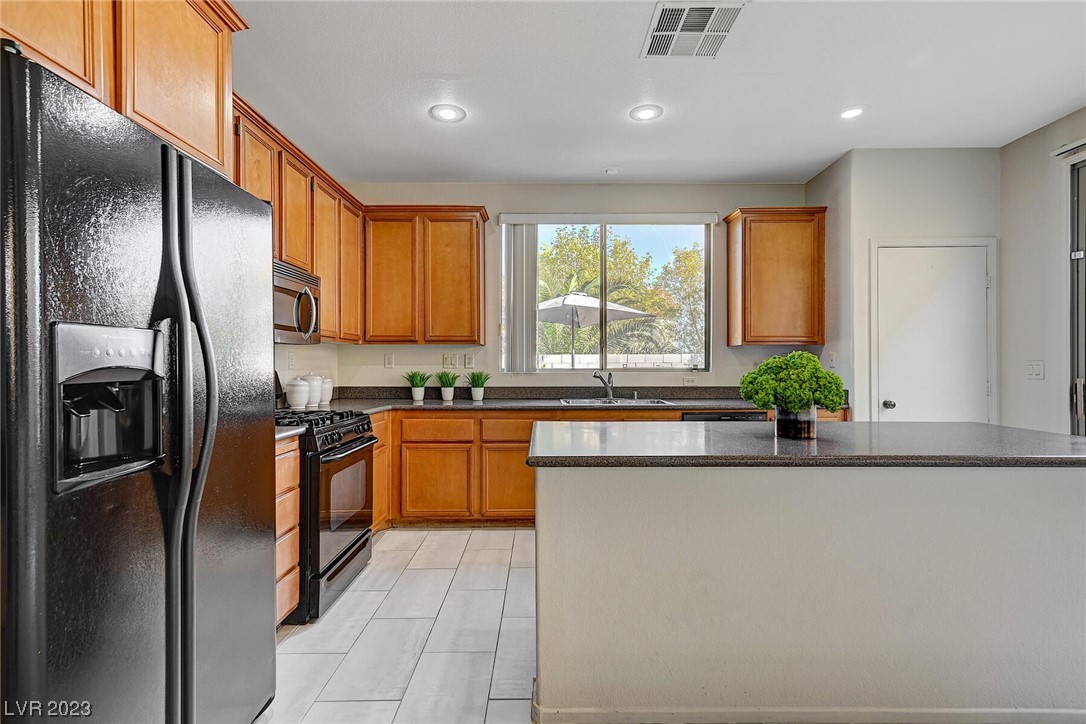 5482 Peace River Court