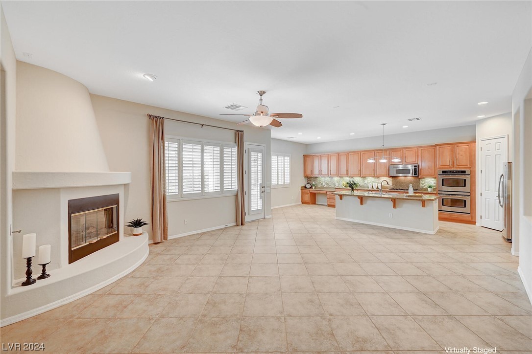 2571 Lochleven Way