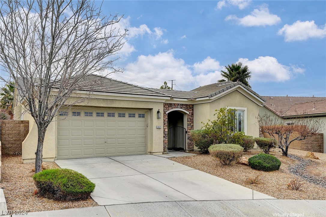 2571 Lochleven Way