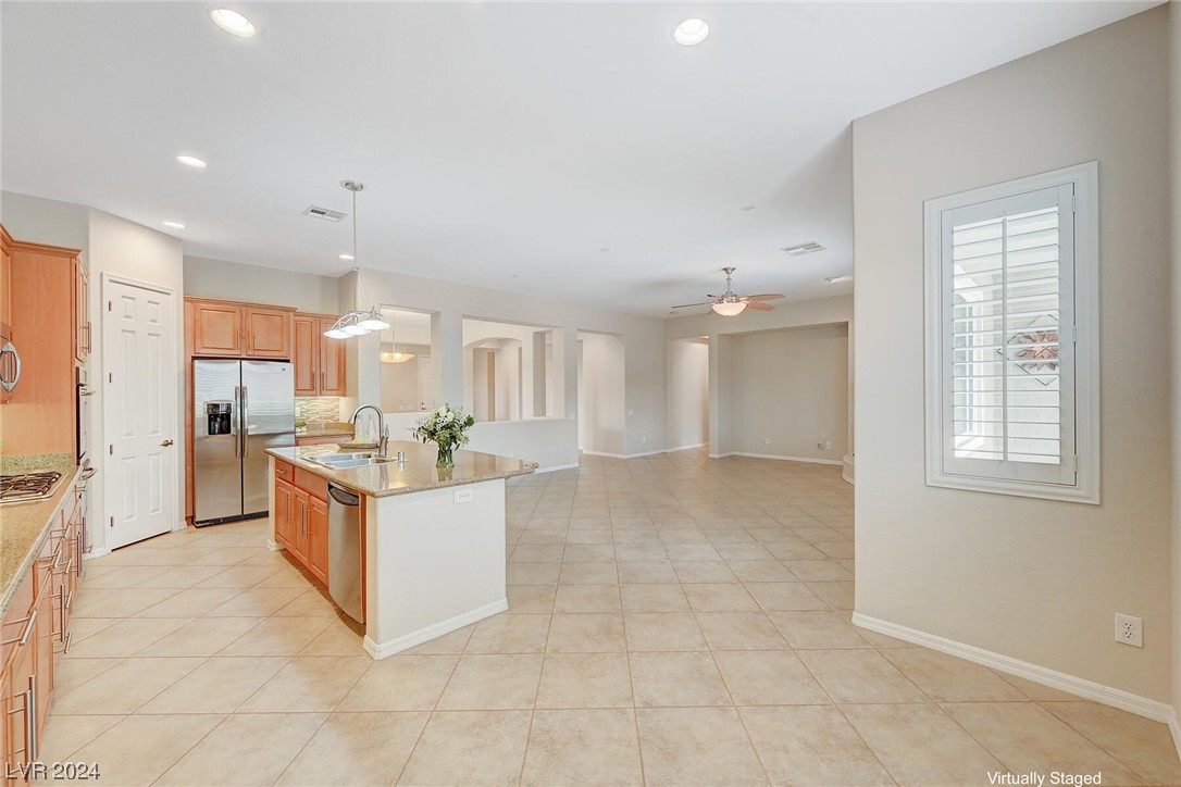 2571 Lochleven Way