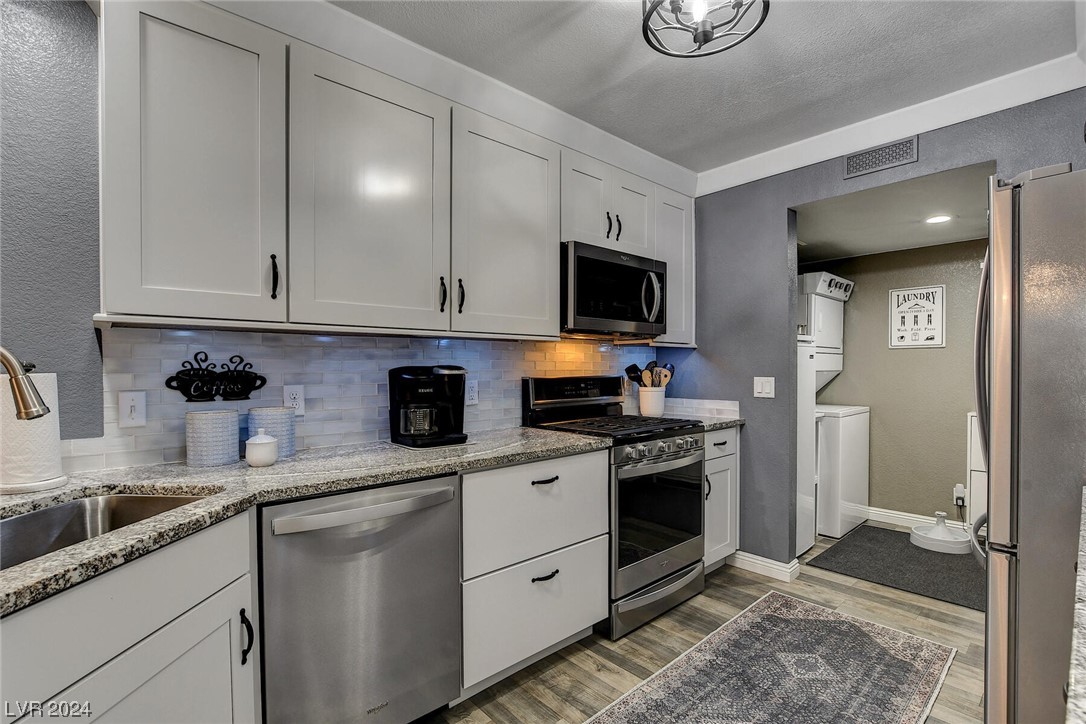 2838 Floral Peak Drive 0