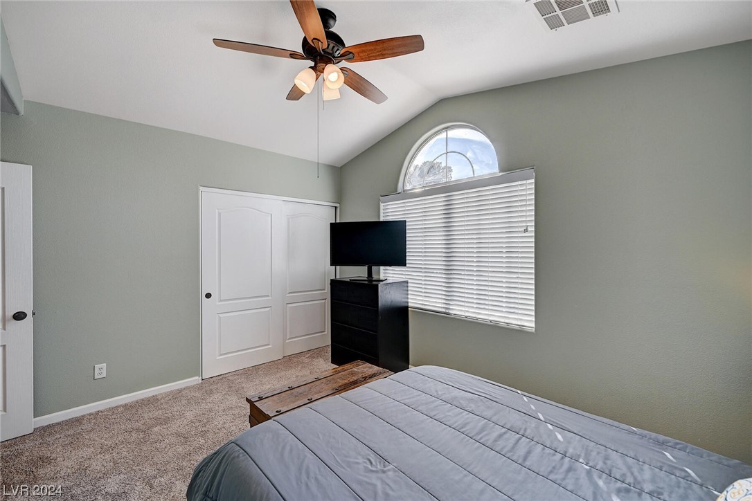 1030 Kings View Court