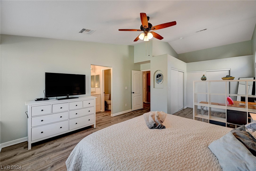 1030 Kings View Court