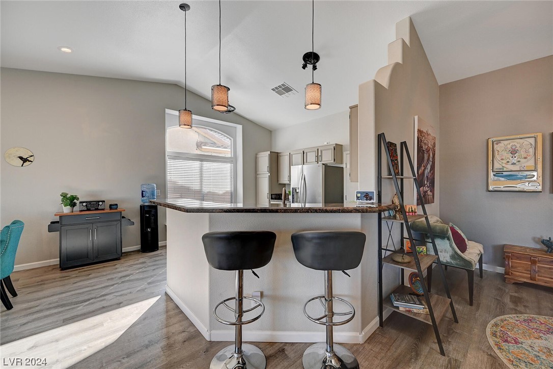 1030 Kings View Court