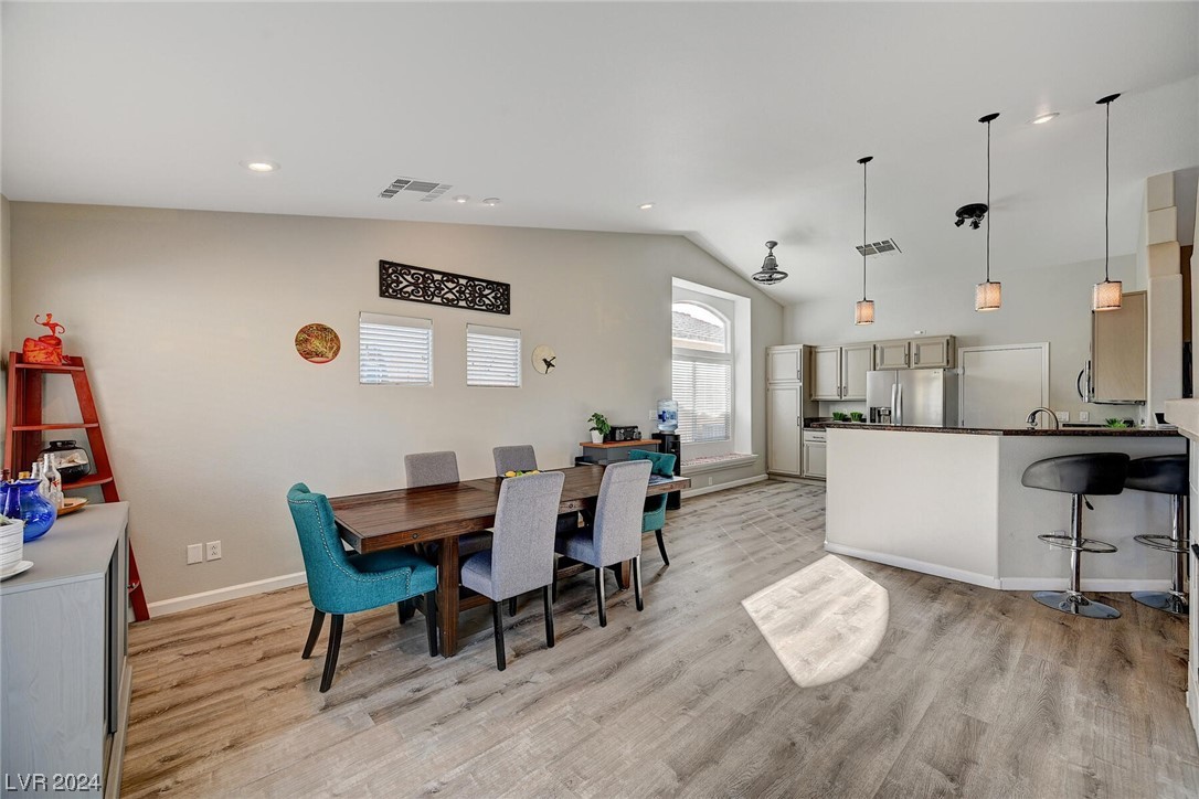 1030 Kings View Court