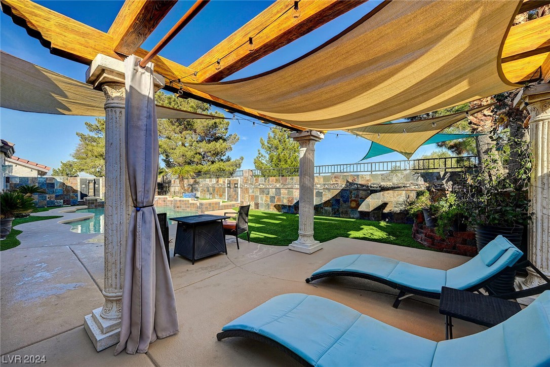 1030 Kings View Court
