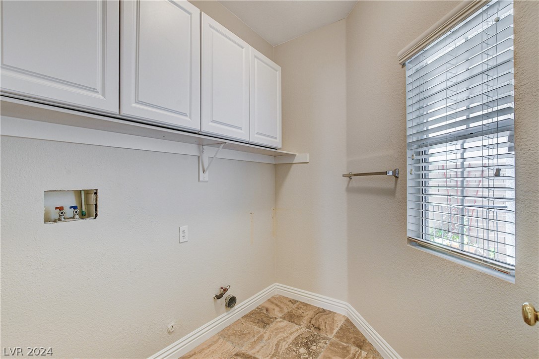 3213 Townsend Hall Court