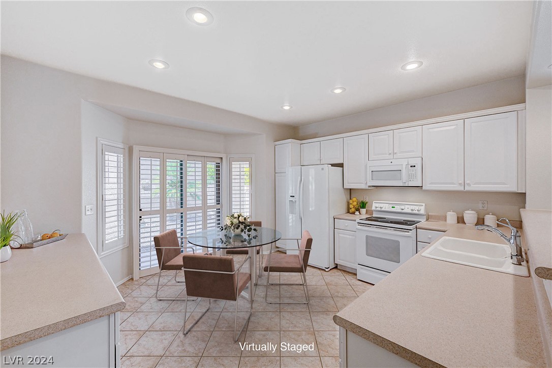 565 Cypress Gardens Place