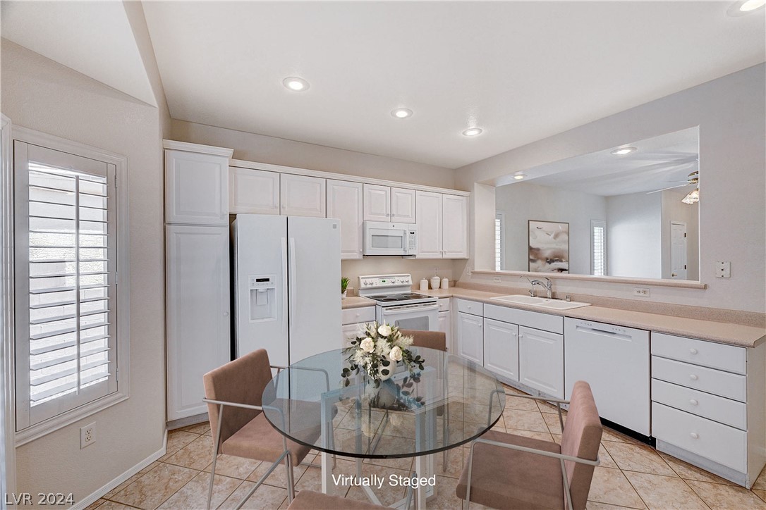 565 Cypress Gardens Place