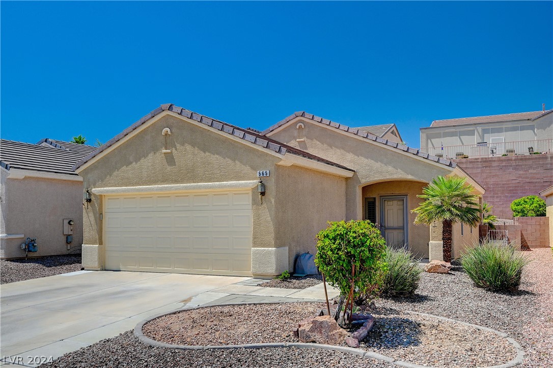 565 Cypress Gardens Place