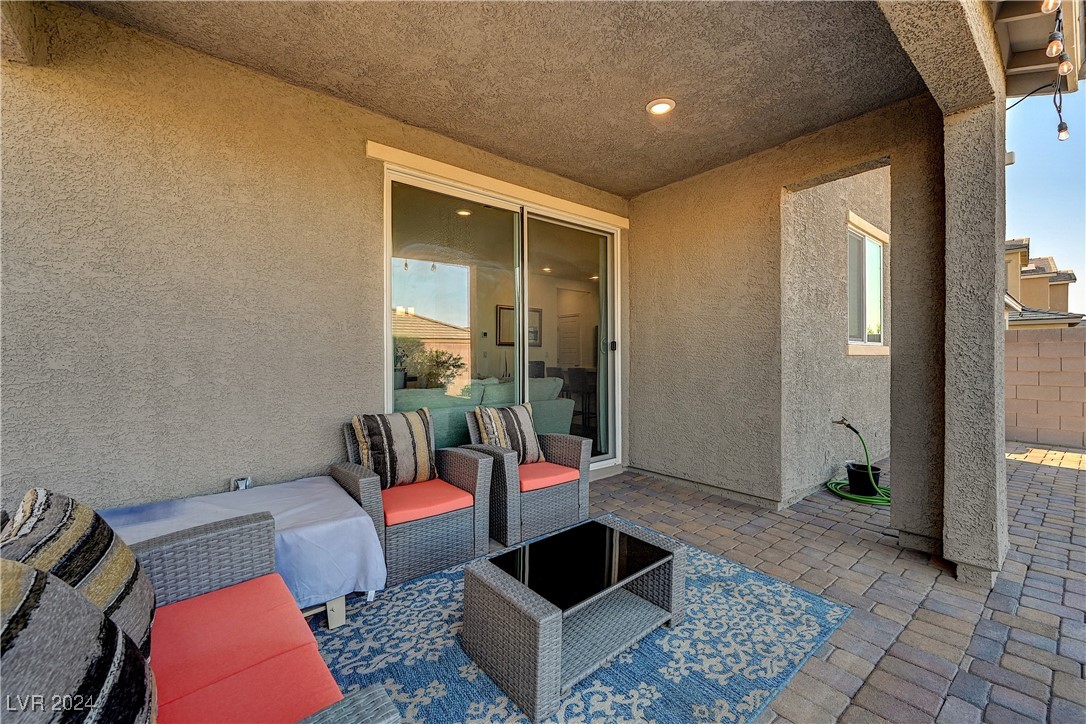 3718 Rosy Carina Place