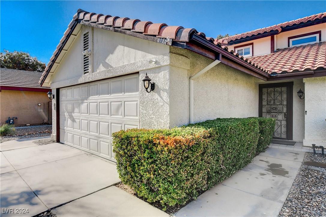 3138 Laurel Avenue