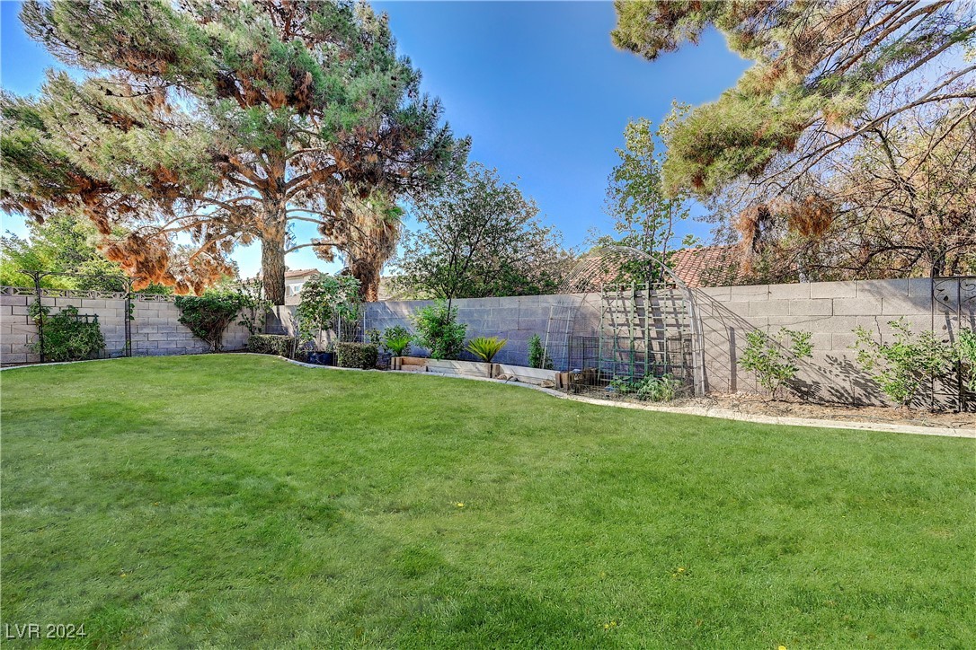 3138 Laurel Avenue