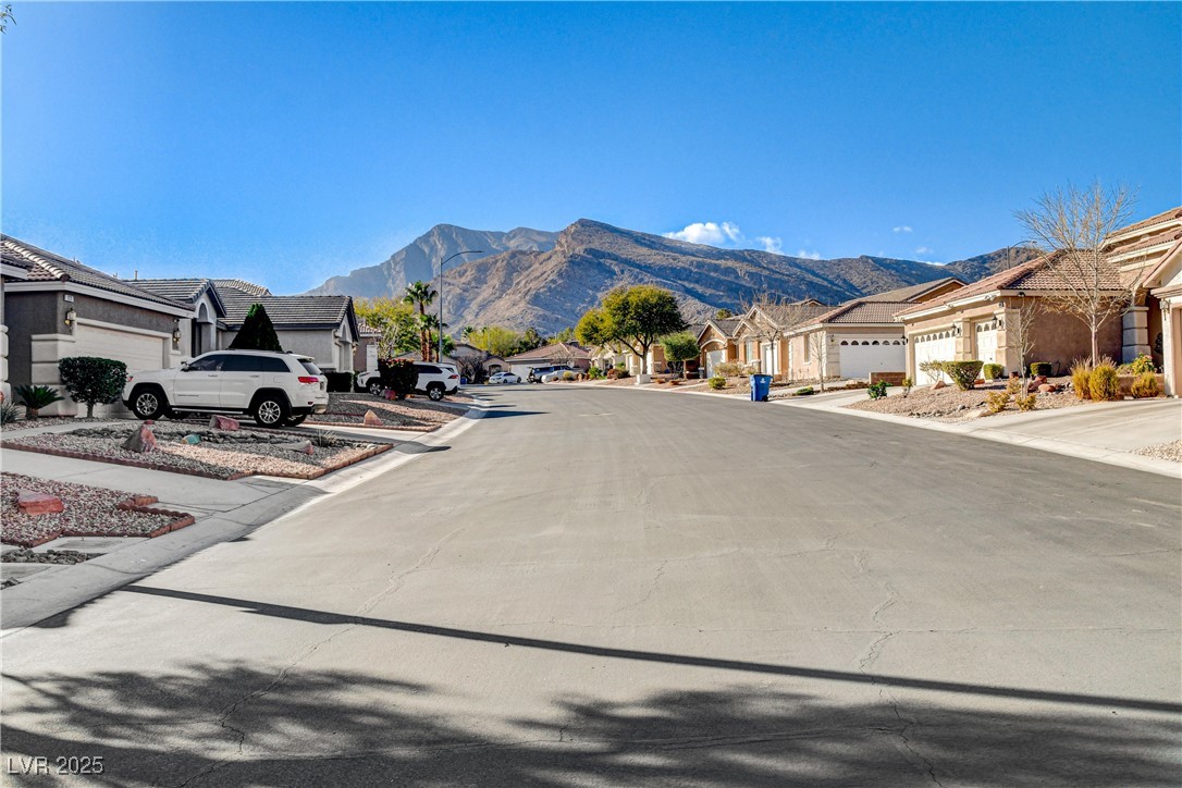 10221 Crystal Arch Avenue