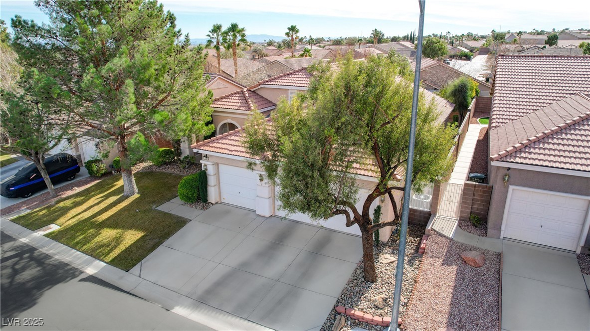 10221 Crystal Arch Avenue